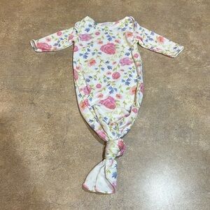 Floral Baby gown that ties  by Toby size 0-6 months